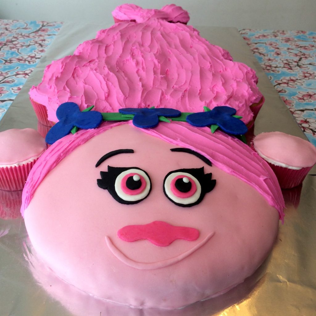 poppy Troll Cake