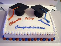 Graduation design - Sam's Club Cakes