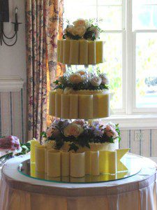 market basket wedding cake