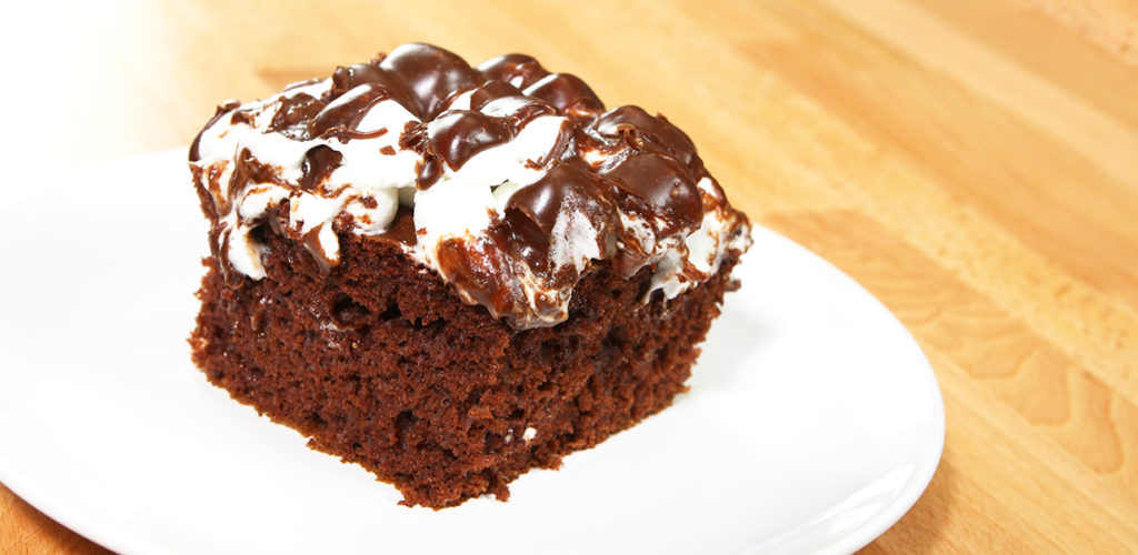 Mother’s Day Recipe | Super Simple Mississippi Mud Cake