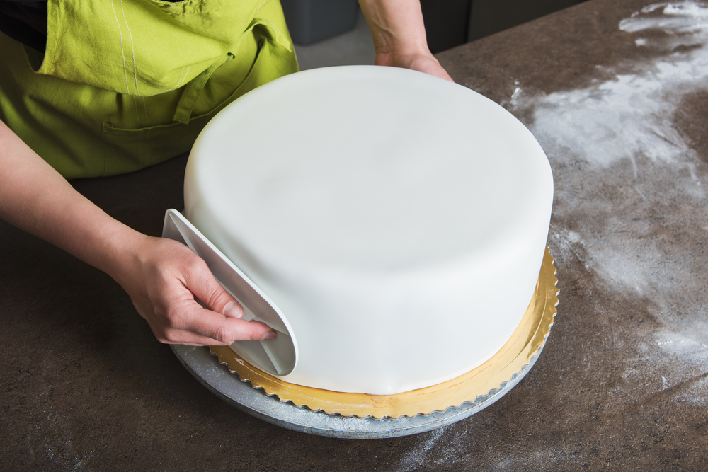 How to Begin Working with Fondant