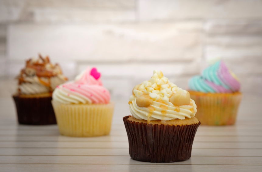 target bakery: photo of cupcakes