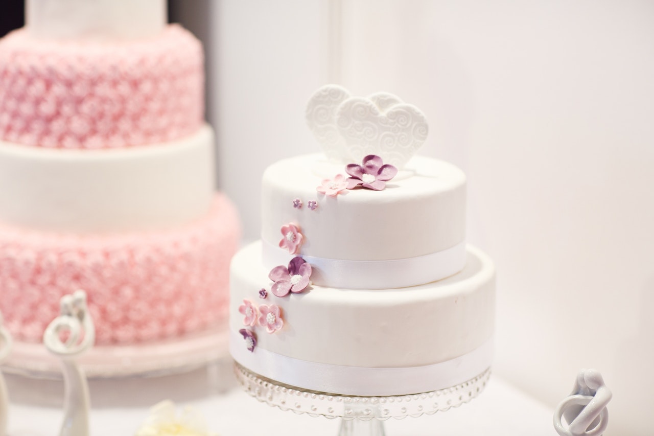 Schnucks Bakery - Wedding Cakes